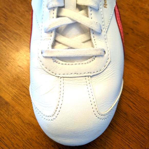 Reebok Classic white/pink shoes - Picture 13 of 15